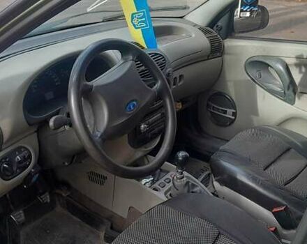 Зеленый ВАЗ Калина, объемом двигателя 1.6 л и пробегом 266 тыс. км за 2000 $, фото 4 на Automoto.ua