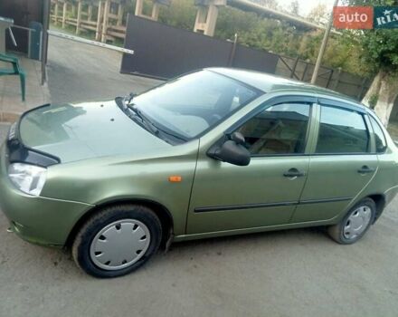 Зеленый ВАЗ Калина, объемом двигателя 1.39 л и пробегом 137 тыс. км за 2000 $, фото 2 на Automoto.ua