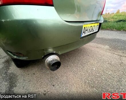 Зелений ВАЗ Kalina, об'ємом двигуна 1.6 л та пробігом 120 тис. км за 1600 $, фото 4 на Automoto.ua