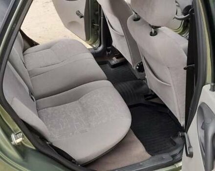 Зеленый ВАЗ Калина, объемом двигателя 1.6 л и пробегом 55 тыс. км за 3700 $, фото 5 на Automoto.ua