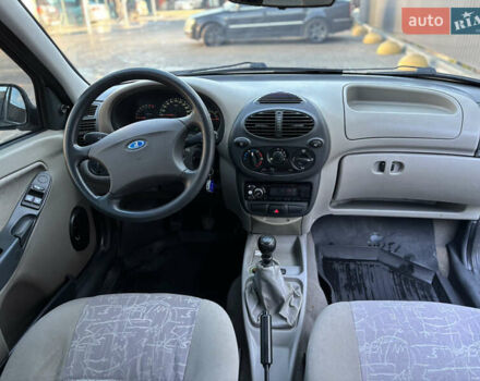 Зеленый ВАЗ Калина, объемом двигателя 1.6 л и пробегом 51 тыс. км за 3850 $, фото 15 на Automoto.ua