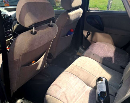 Зеленый ВАЗ Kalina, объемом двигателя 1.4 л и пробегом 120 тыс. км за 2450 $, фото 1 на Automoto.ua