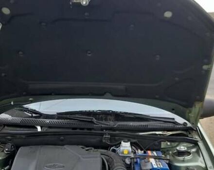 Зеленый ВАЗ Калина, объемом двигателя 1.6 л и пробегом 55 тыс. км за 3700 $, фото 9 на Automoto.ua