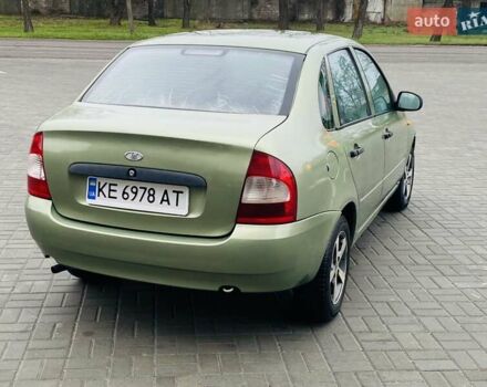 Зеленый ВАЗ Калина, объемом двигателя 1.6 л и пробегом 171 тыс. км за 1750 $, фото 6 на Automoto.ua