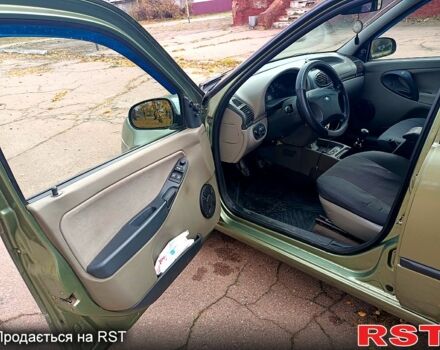 Зеленый ВАЗ Kalina, объемом двигателя 1.6 л и пробегом 294 тыс. км за 2200 $, фото 8 на Automoto.ua