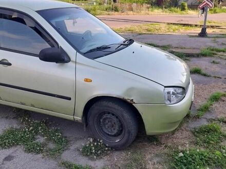 ВАЗ Калина 2006 в Конотопе на Automoto.ua Зеленый ВАЗ Калина, объемом двигателя 1.6 л и пробегом 155 тыс. км за 1000 $, фото 1 на Automoto.ua