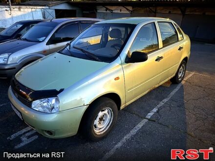 Зелений ВАЗ Kalina, об'ємом двигуна 1.6 л та пробігом 250 тис. км за 1050 $, фото 1 на Automoto.ua