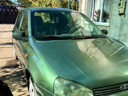 ВАЗ Kalina 2008 у Овидиополе на Automoto.ua Зелений ВАЗ Kalina, об'ємом двигуна 1.4 л та пробігом 103 тис. км за 2900 $, фото 1 на Automoto.ua