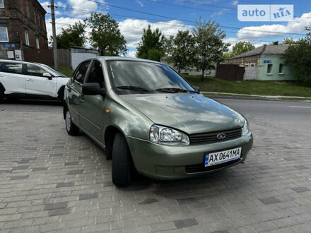 Зеленый ВАЗ Калина, объемом двигателя 1.39 л и пробегом 54 тыс. км за 3000 $, фото 1 на Automoto.ua