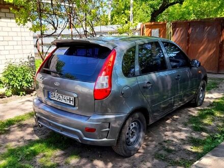 Сірий ВАЗ Lada Kalina, об'ємом двигуна 1.6 л та пробігом 230 тис. км за 3300 $, фото 1 на Automoto.ua