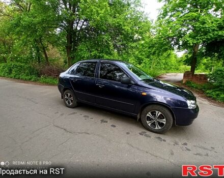 Синий ВАЗ Lada Kalina, объемом двигателя 1.6 л и пробегом 150 тыс. км за 2800 $, фото 2 на Automoto.ua