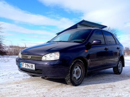 Синий ВАЗ Lada Kalina, объемом двигателя 1.6 л и пробегом 108 тыс. км за 3000 $, фото 1 на Automoto.ua