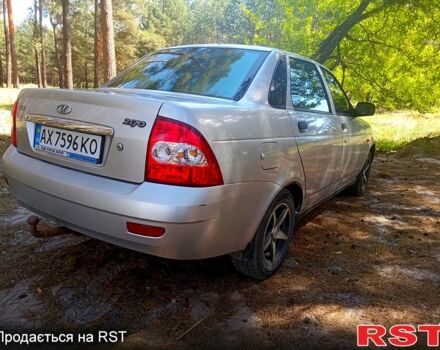 Серый ВАЗ Lada Priora, объемом двигателя 1.6 л и пробегом 198 тыс. км за 2300 $, фото 2 на Automoto.ua