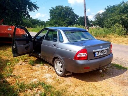 Сірий ВАЗ Lada Priora, об'ємом двигуна 1.6 л та пробігом 147 тис. км за 2700 $, фото 1 на Automoto.ua