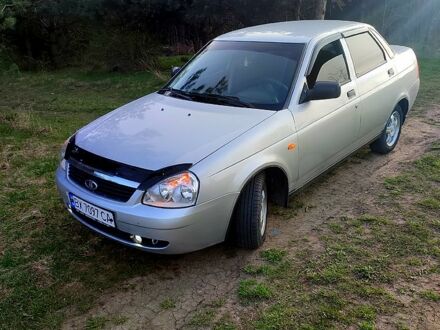 Сірий ВАЗ Lada Priora, об'ємом двигуна 1.6 л та пробігом 220 тис. км за 3000 $, фото 1 на Automoto.ua