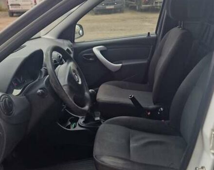 ВАЗ Largus 2017 в Киеве на Automoto.ua Белый ВАЗ Largus, объемом двигателя 1.6 л и пробегом 140 тыс. км за 4500 $, фото 4 на Automoto.ua