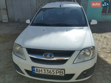 ВАЗ Largus 2013 в Константиновке на Automoto.ua Белый ВАЗ Largus, объемом двигателя 1.6 л и пробегом 265 тыс. км за 6500 $, фото 1 на Automoto.ua