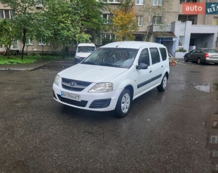 Білий ВАЗ Largus, об'ємом двигуна 1.6 л та пробігом 362 тис. км за 5200 $, фото 1 на Automoto.ua