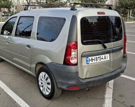 Бежевый ВАЗ Largus, объемом двигателя 1.6 л и пробегом 366 тыс. км за 3300 $, фото 3 на Automoto.ua