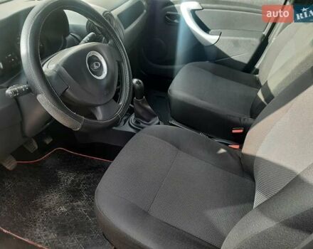 Черный ВАЗ Largus, объемом двигателя 1.6 л и пробегом 167 тыс. км за 3200 $, фото 7 на Automoto.ua