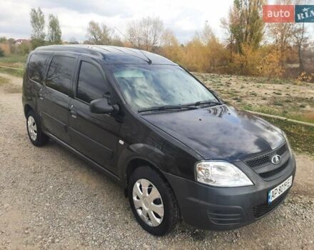 Черный ВАЗ Largus, объемом двигателя 1.6 л и пробегом 167 тыс. км за 3200 $, фото 1 на Automoto.ua
