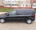 Черный ВАЗ Largus, объемом двигателя 1.6 л и пробегом 166 тыс. км за 3700 $, фото 3 на Automoto.ua
