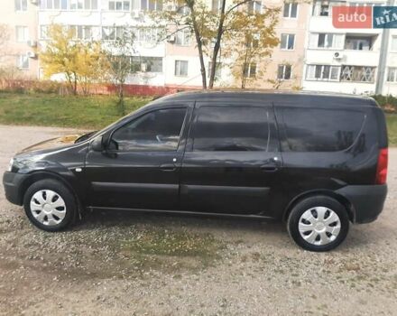 Черный ВАЗ Largus, объемом двигателя 1.6 л и пробегом 167 тыс. км за 3200 $, фото 6 на Automoto.ua