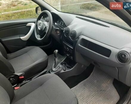 Черный ВАЗ Largus, объемом двигателя 1.6 л и пробегом 166 тыс. км за 3700 $, фото 7 на Automoto.ua