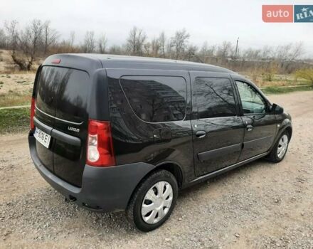 Черный ВАЗ Largus, объемом двигателя 1.6 л и пробегом 166 тыс. км за 3700 $, фото 2 на Automoto.ua