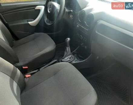 Чорний ВАЗ Largus, об'ємом двигуна 1.6 л та пробігом 166 тис. км за 3800 $, фото 9 на Automoto.ua