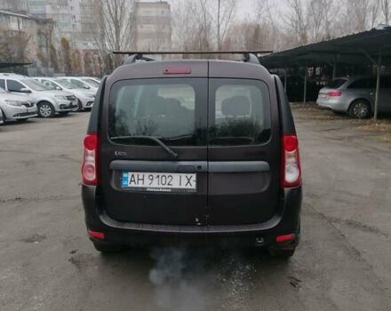 Коричневий ВАЗ Largus, об'ємом двигуна 1.6 л та пробігом 200 тис. км за 4900 $, фото 2 на Automoto.ua