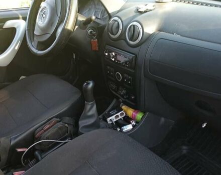 ВАЗ Largus, объемом двигателя 1.6 л и пробегом 197 тыс. км за 5200 $, фото 5 на Automoto.ua