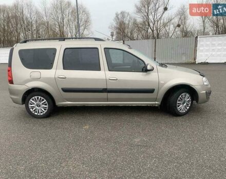ВАЗ Largus, объемом двигателя 1.6 л и пробегом 220 тыс. км за 5999 $, фото 6 на Automoto.ua