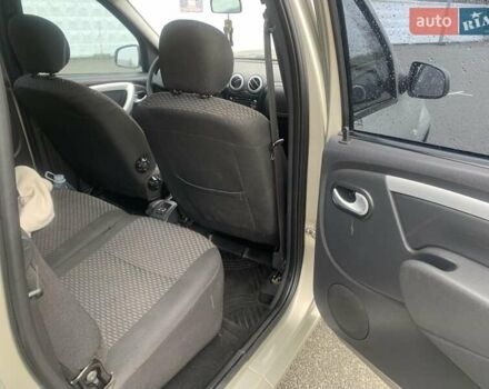 ВАЗ Largus, объемом двигателя 1.6 л и пробегом 220 тыс. км за 5999 $, фото 7 на Automoto.ua