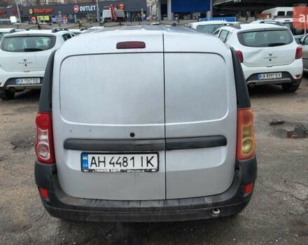 Сірий ВАЗ Largus, об'ємом двигуна 1.6 л та пробігом 100 тис. км за 3900 $, фото 3 на Automoto.ua