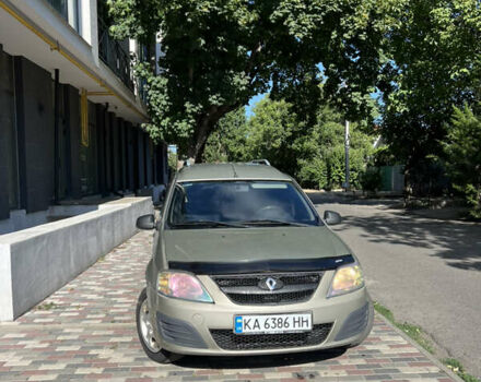 Серый ВАЗ Largus, объемом двигателя 1.6 л и пробегом 305 тыс. км за 3700 $, фото 1 на Automoto.ua