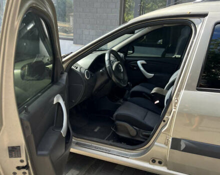 Серый ВАЗ Largus, объемом двигателя 1.6 л и пробегом 305 тыс. км за 3700 $, фото 7 на Automoto.ua