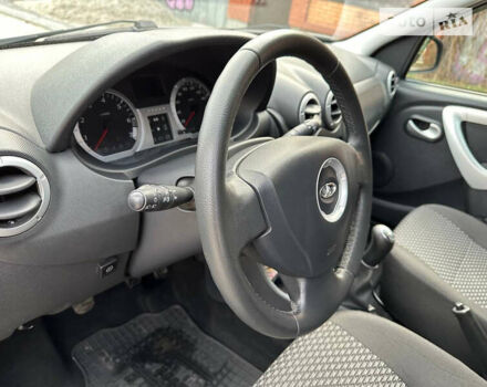 Серый ВАЗ Largus, объемом двигателя 1.6 л и пробегом 68 тыс. км за 6500 $, фото 26 на Automoto.ua