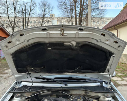 Сірий ВАЗ Largus, об'ємом двигуна 1.6 л та пробігом 68 тис. км за 6500 $, фото 55 на Automoto.ua