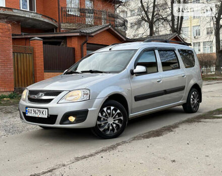 Серый ВАЗ Largus, объемом двигателя 1.6 л и пробегом 68 тыс. км за 6500 $, фото 2 на Automoto.ua