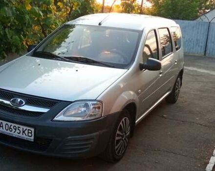Серый ВАЗ Largus, объемом двигателя 1.6 л и пробегом 105 тыс. км за 6700 $, фото 1 на Automoto.ua
