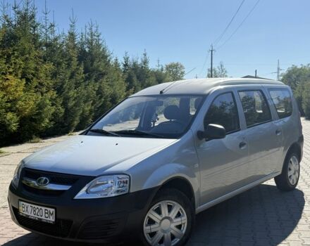 Серый ВАЗ Largus, объемом двигателя 1.6 л и пробегом 38 тыс. км за 5169 $, фото 1 на Automoto.ua