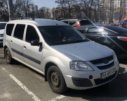 Серый ВАЗ Largus, объемом двигателя 1.6 л и пробегом 278 тыс. км за 5500 $, фото 1 на Automoto.ua