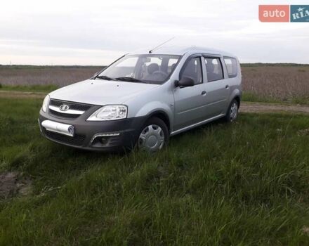 Серый ВАЗ Largus, объемом двигателя 1.6 л и пробегом 82 тыс. км за 5485 $, фото 1 на Automoto.ua
