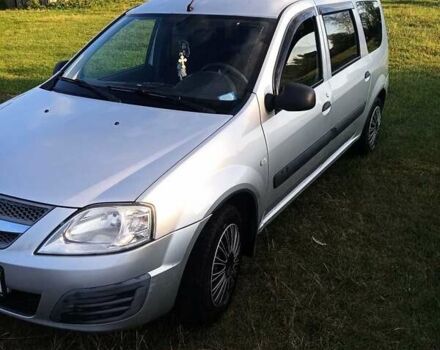 Серый ВАЗ Largus, объемом двигателя 1.6 л и пробегом 181 тыс. км за 5400 $, фото 1 на Automoto.ua