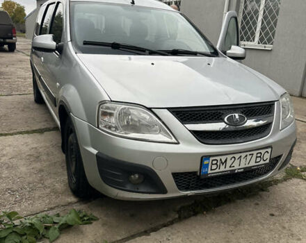 Сірий ВАЗ Largus, об'ємом двигуна 1.6 л та пробігом 228 тис. км за 4200 $, фото 1 на Automoto.ua