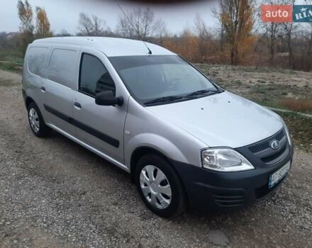 Серый ВАЗ Largus, объемом двигателя 1.6 л и пробегом 162 тыс. км за 3700 $, фото 1 на Automoto.ua