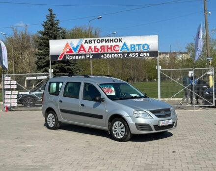 Серый ВАЗ Largus, объемом двигателя 1.6 л и пробегом 180 тыс. км за 5500 $, фото 1 на Automoto.ua