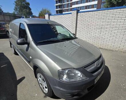 Серый ВАЗ Largus, объемом двигателя 1.6 л и пробегом 124 тыс. км за 3700 $, фото 1 на Automoto.ua