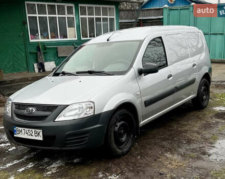 Серый ВАЗ Largus, объемом двигателя 1.6 л и пробегом 174 тыс. км за 3400 $, фото 1 на Automoto.ua